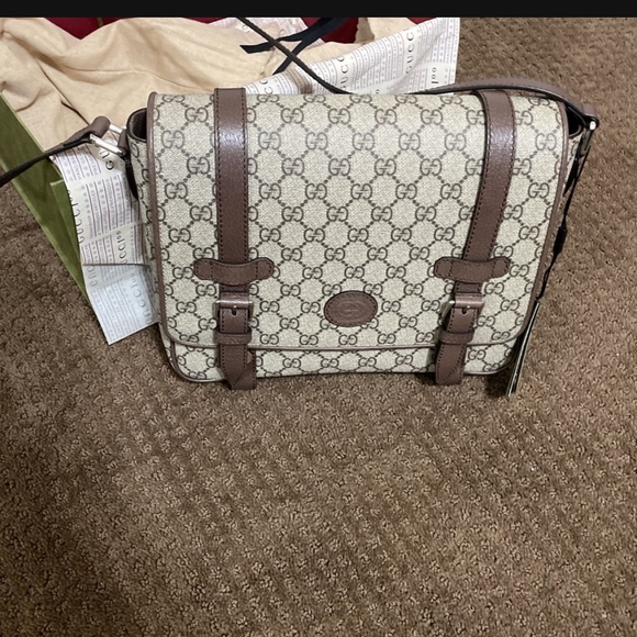 Brown & Tan Gucci GG Messenger Bag Unisex - Picture 1 of 4